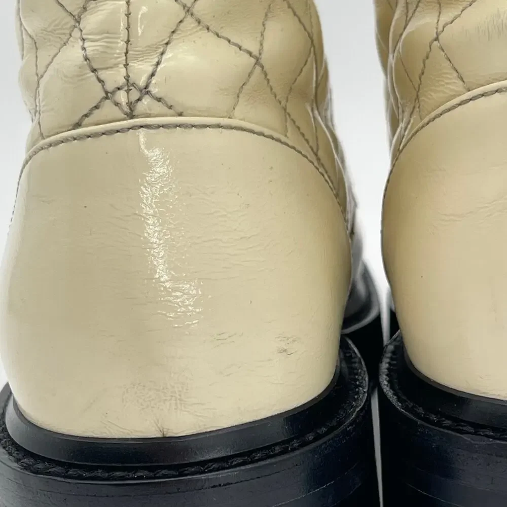 Chanel Brave Ivory Black Quilted Leather Chain CC Cap Tap Combat Boots EU 41